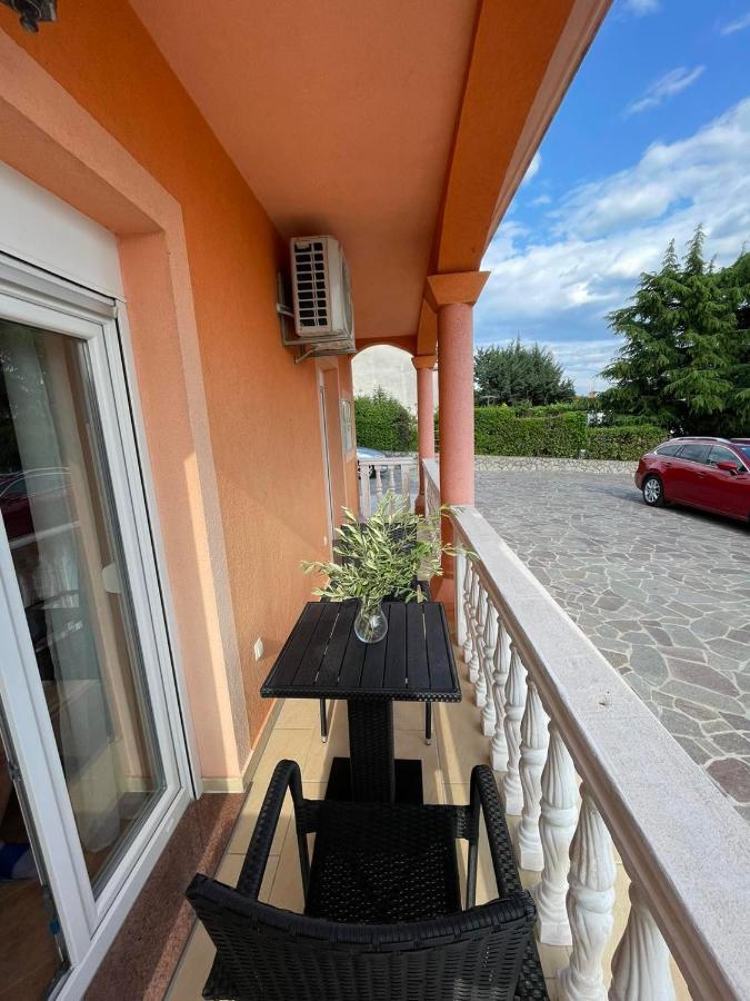 Hill 3 Apartment Viskovo Exterior photo